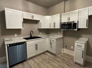 2829 W Juneau Ave #5216A690D, Milwaukee, WI 53208