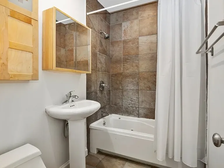 465 Shawmut Ave — Photo 9
