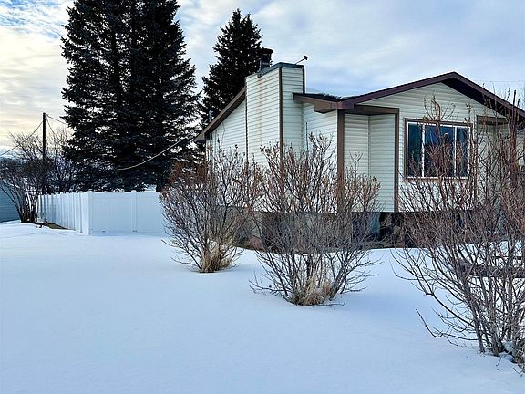 3rd image of 300 Collett Ave