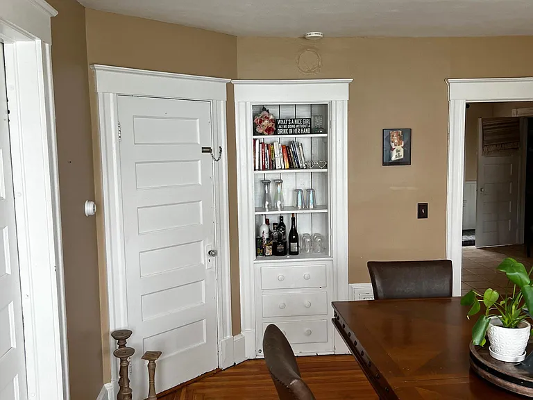 111 Shuttle Meadow Ave #113 — Photo 6