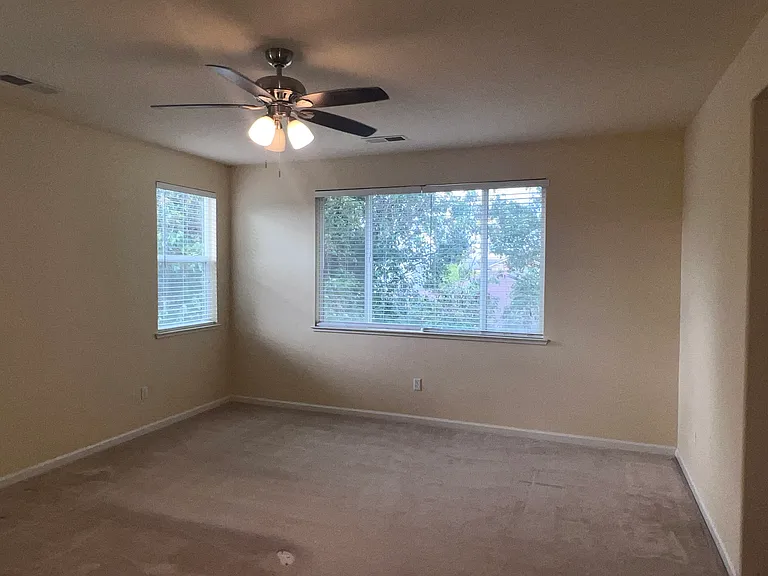 771 Cathedral Way — Photo 30