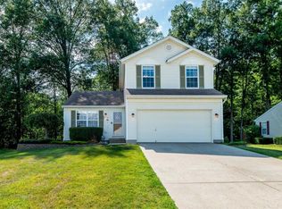3377 Whispering Trees Dr, Amelia, OH