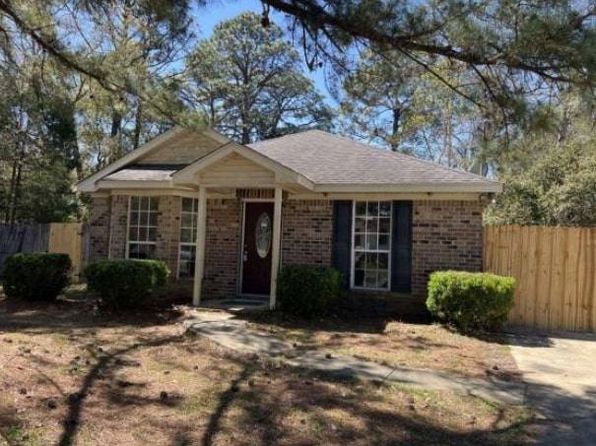 3424 Fairfield Rd, Mobile, AL 36605