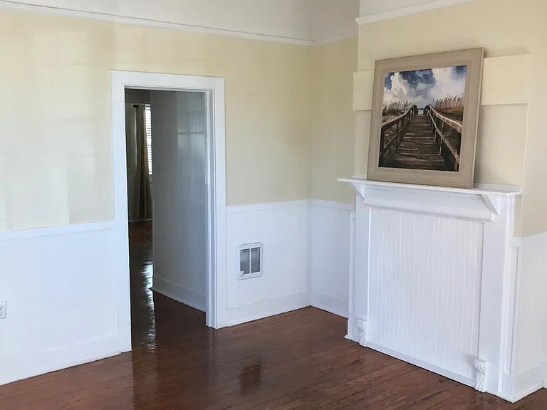4931 Hyde Ave — Photo 14