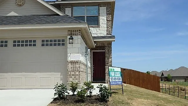 Entrance and Private Fenced Yard