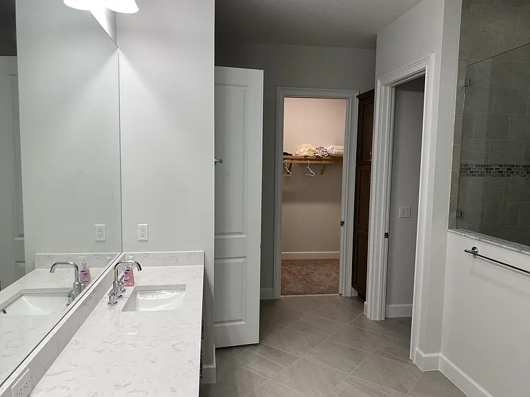4685 Estates Cir — Photo 36