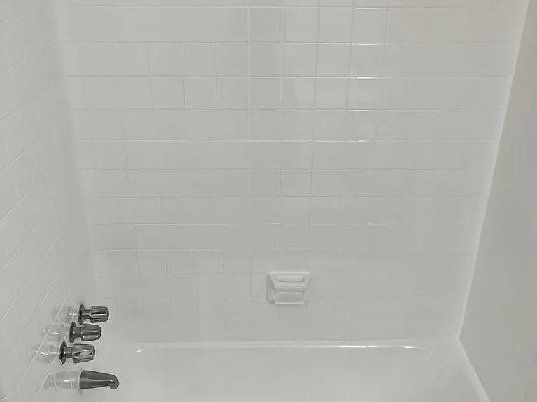 Catalina View Apartments — Photo 28