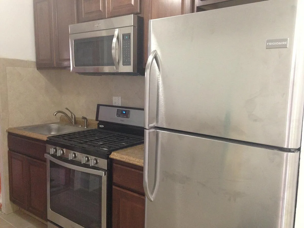 1 bed, $1,100 — Photo 3