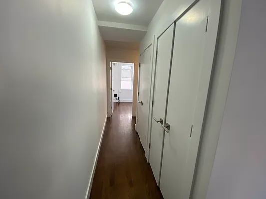 Rented by Premier Metro Realty Corp | media 20