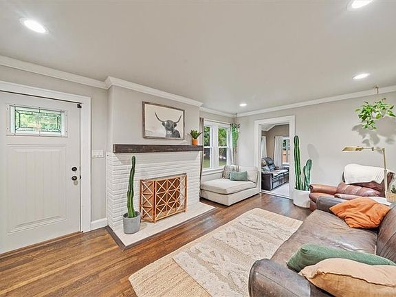4th image of 11410 Sunnyslope Dr