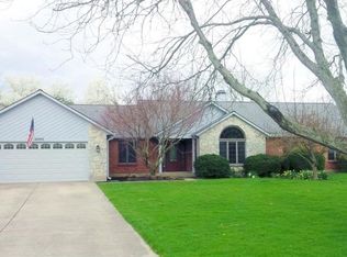 4935 W Enon Rd, Fairborn, OH 45324