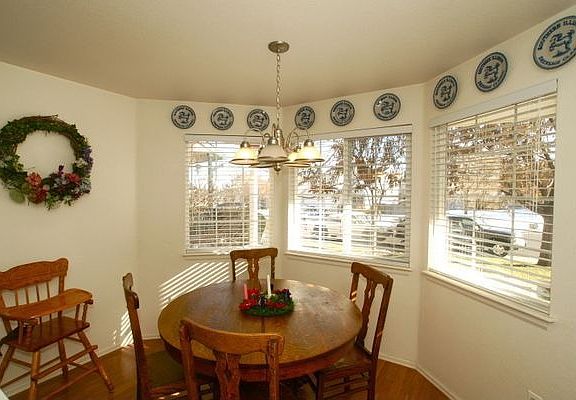 Eating Space Nook
