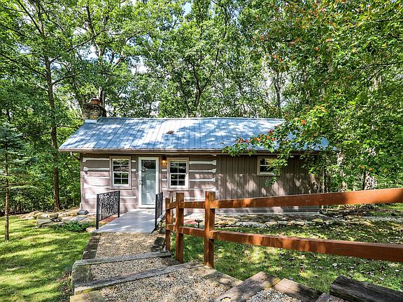 2nd image of 562 State Road 135 N