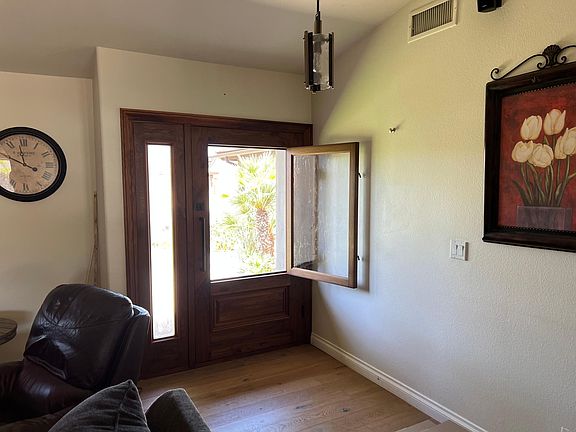 4th image of 12723 Summerfield Ln