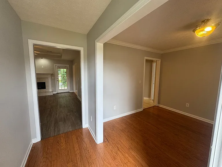 7002 Oak Side Ct — Photo 2