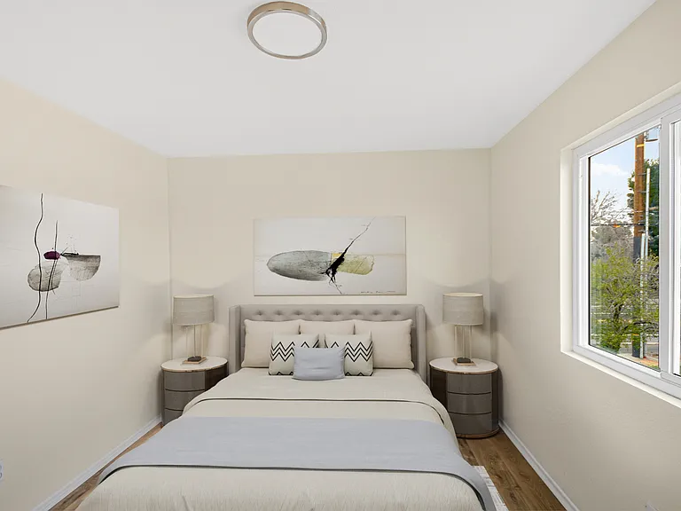 1005 E Avenue R #11 — Photo 8