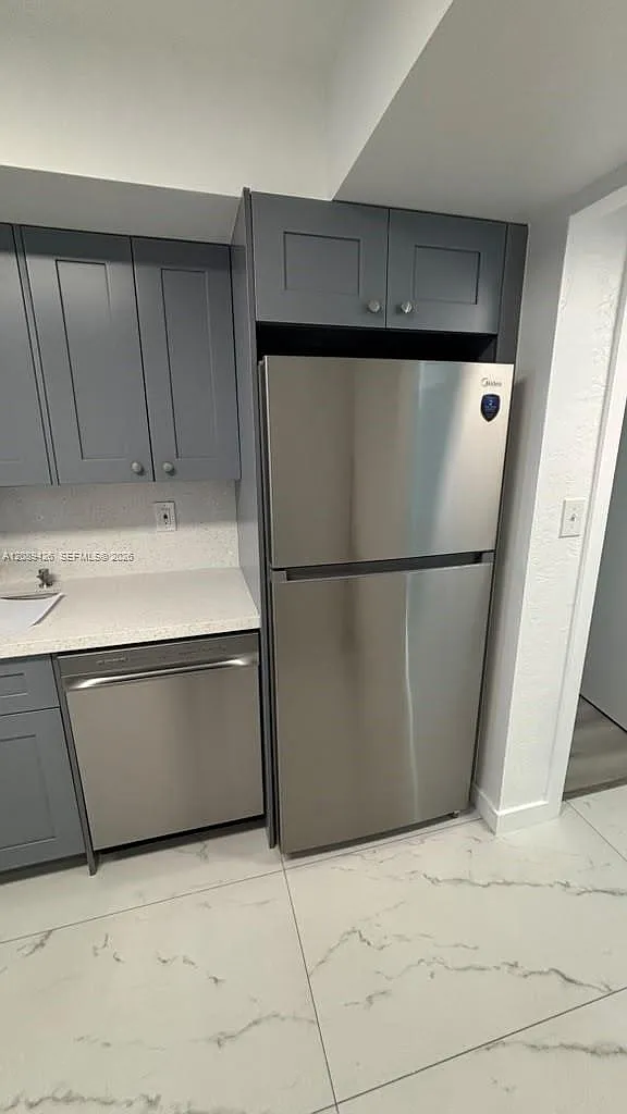 701 Three Islands Blvd — Photo 2
