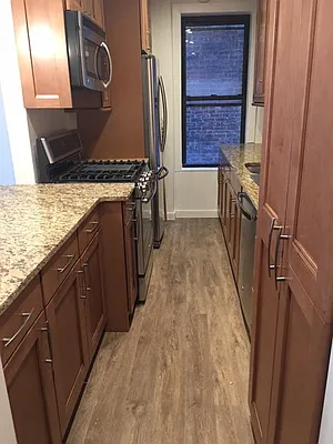 Rented by Albert Feinstein Real Estate LLC. | media 20
