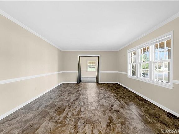 5th image of 3596 Blackridge Rd