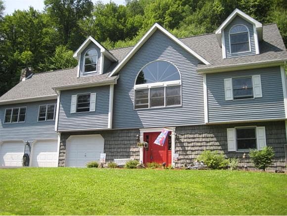 1st image of 34 Leonard Ln