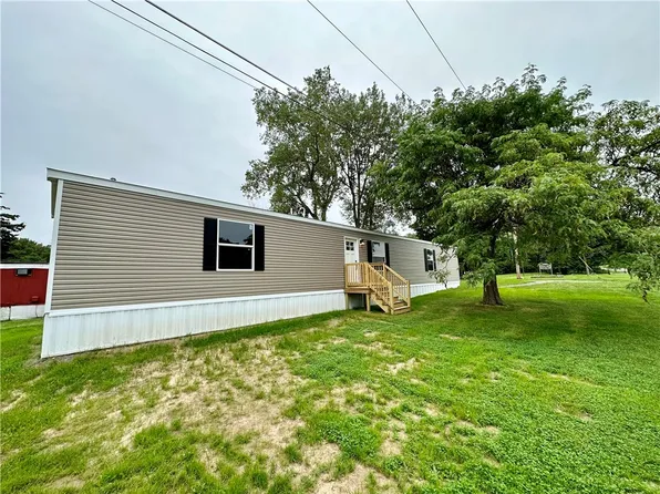 3841 Trolley Rd, Palmyra, NY 14522
