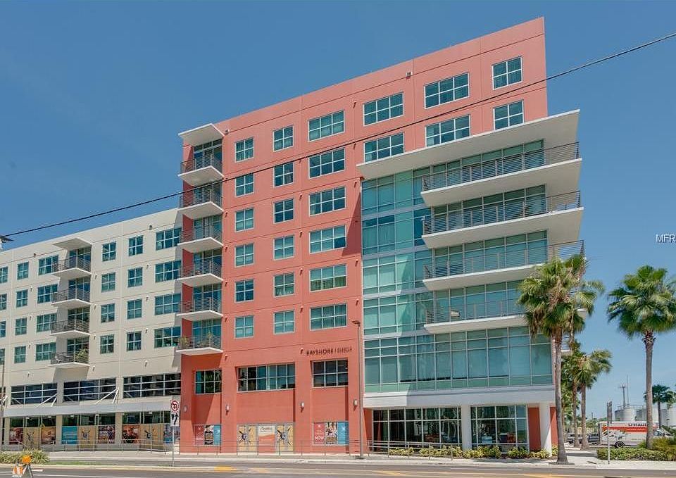 1st image of 1120 E Kennedy Blvd Unit 511