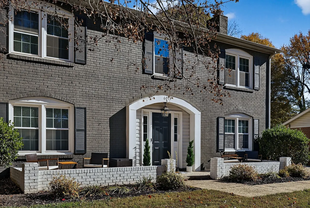 6013 Ferndale Pl — Photo 2
