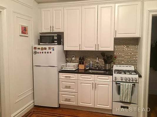 Rented by Halstead Real Estate | media 26