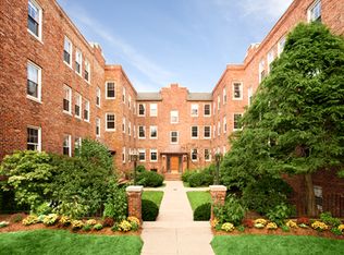 43 Auburn St #A, Brookline, MA 02446