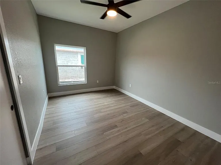 12128 Henley Ave — Photo 10
