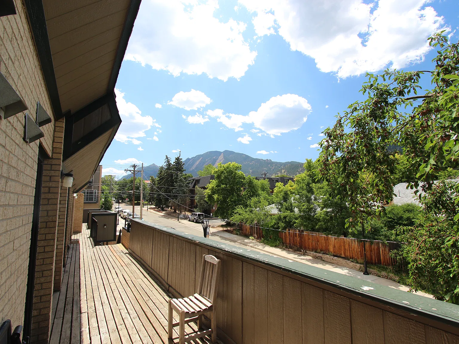 1 bed, 650 sqft, $1,780 — Photo 2
