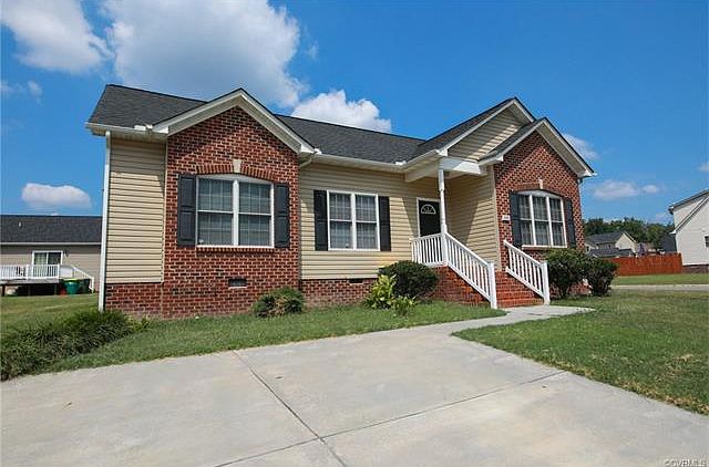 1st image of 600 Yellowstone Dr