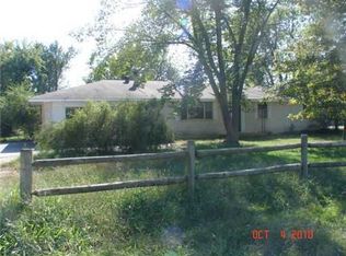 1302 W Price Ln, Rogers, AR 72758