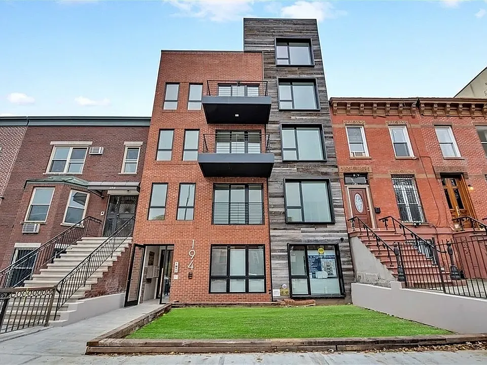 194 Lexington Ave #6
