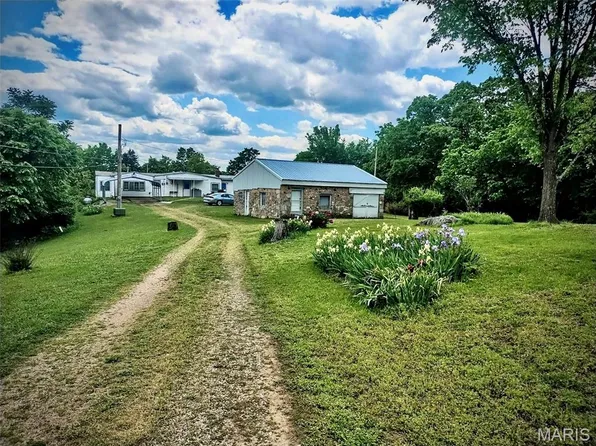 300 Russell St #A & B, Sullivan, MO 63080
