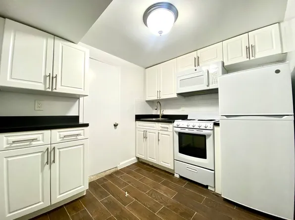 417 E 81st St APT Ll, New York, NY 10028