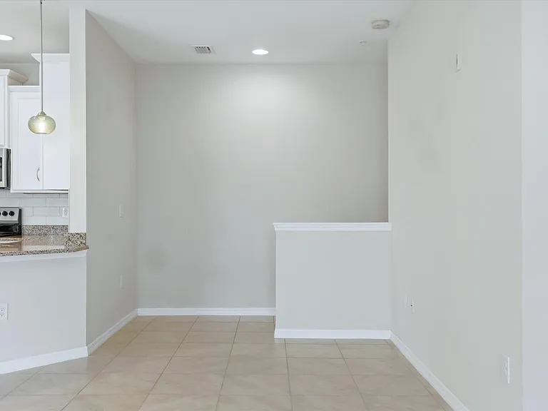 4304 Expedition Way — Photo 32