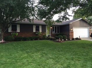 404 Barons Rd, Springfield, IL 62704