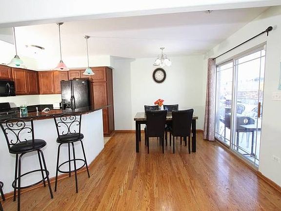 3rd image of 4400 W Mulberry Dr #4400