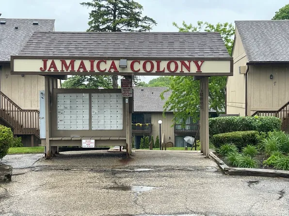 24 Jamaica Colony APT 6, Fox Lake, IL 60020