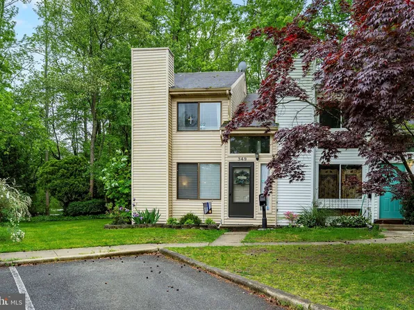 349 Barton Run Blvd, Marlton, NJ 08053