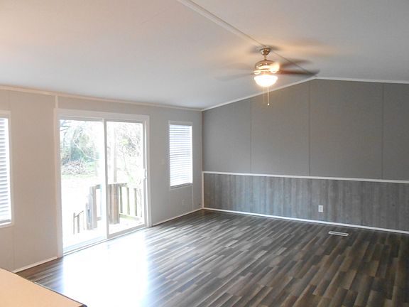 Sliding glass door 
