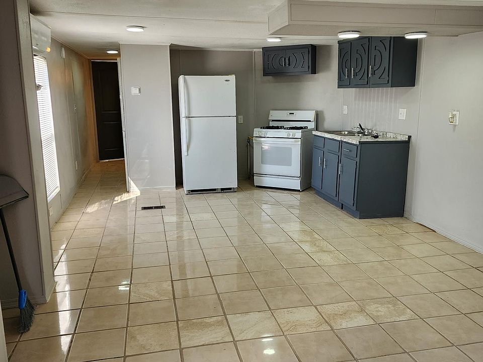 1st image of 11510 Valle Frondoso Rd