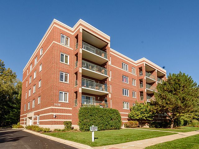 1st image of 5320 N Lowell Ave APT 301