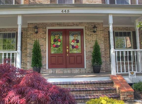 Breathtaking entrance to your new home