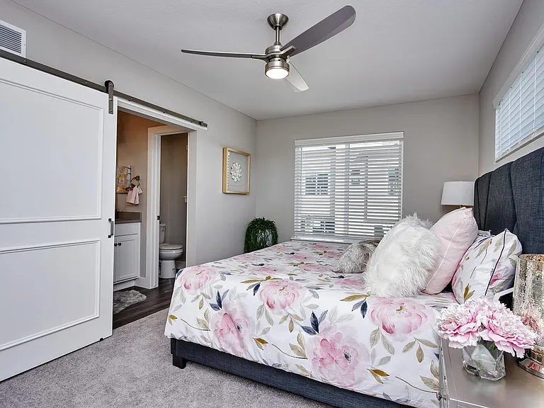 Creekline Townhomes — Photo 76