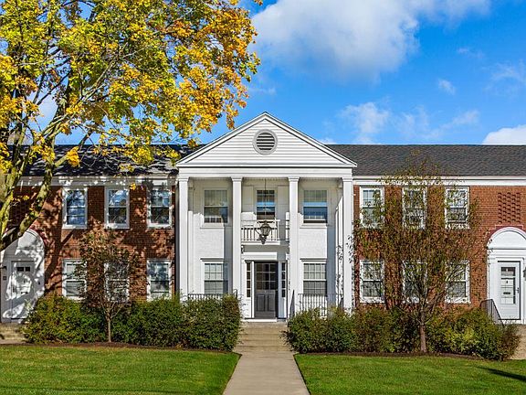 Loomis Drive Apartments