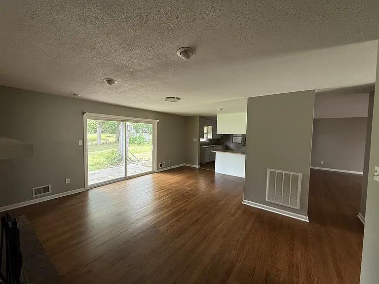 120 Woodbine Ter — Photo 19