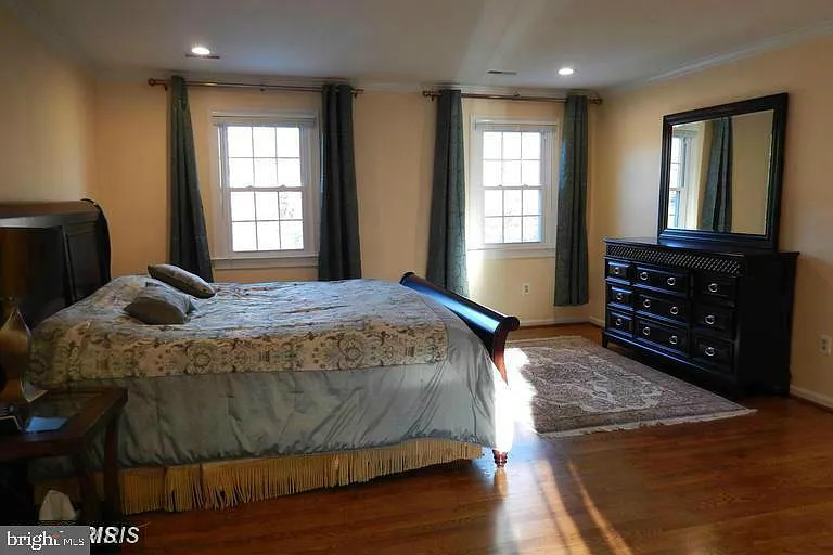 5512 Massachusetts Ave — Photo 35