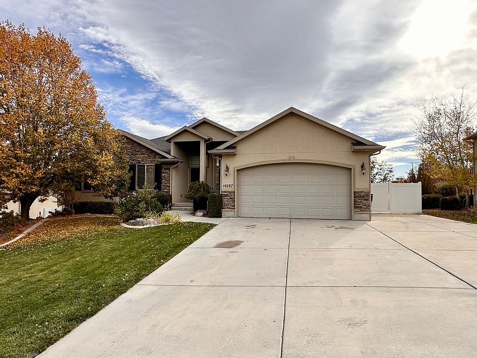 1st image of 14287 S Rosaleen Ln